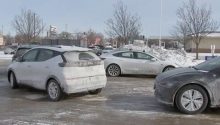 Freezing Chicago Cold Leaves Desperate EV Owners Unable To Charge Their Cars, Sparks Concerns Of “EV Armageddon”